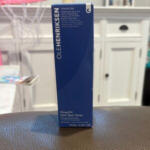 Ole Henriksen Transform GlowOH Dark Spot Toner - Blue